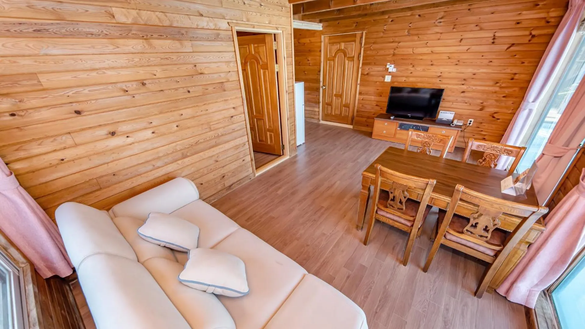 ***  Dyne Resort Čedžu Jižní Korea